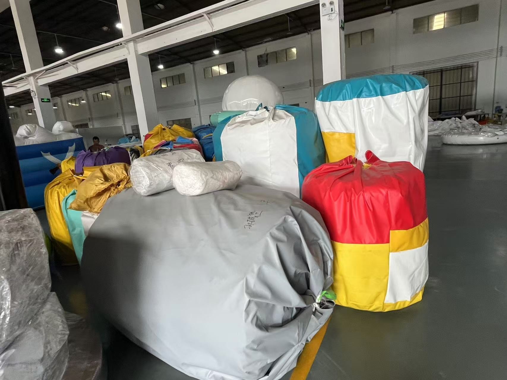 Guangzhou Kule Amusement Equipment Co.,Ltd línea de producción de fábrica