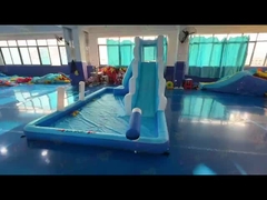Polyester Oxford Flotable Blue Water Slide con bolas del océano para niños Parque de diversiones