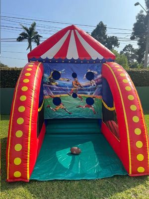 Juegos inflables de Carnaval de Fútbol 2x2x2.5m para parque infantil
