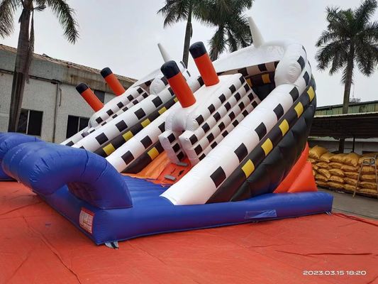 Slides inflables de doble cara de estilo de barco con tapón de onda