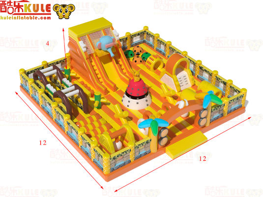 Castillo comercial inflable con obstáculos desafiantes