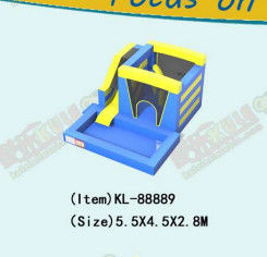 Casa de salto inflable azul amarillo con tobogán y piscina