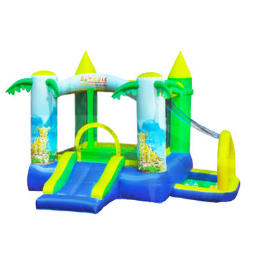 Pequeño castillo inflable comercial con piscina para niños