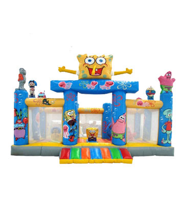 Castillos inflables con temática de Bob Esponja de color azul y amarillo