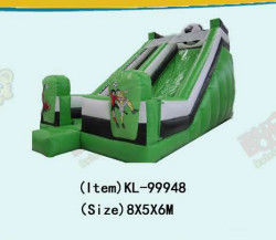 Parque de diversiones para niños tobogán de fútbol verde inflable para alquiler
