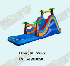 Deslizador inflable vibrante y colorido para niños