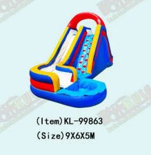 Deslizador inflable vibrante y colorido para niños