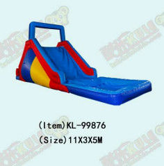 Deslizador inflable vibrante y colorido para niños