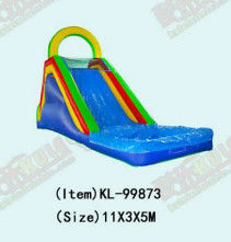 Deslizador inflable vibrante y colorido para niños