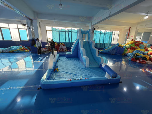 Polyester Oxford Flotable Blue Water Slide con bolas del océano para niños Parque de diversiones