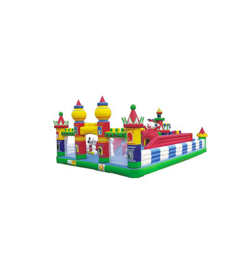Parque de diversiones para niños Gran castillo inflable Salto deslizante