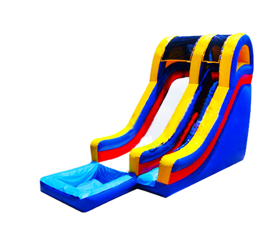Deslizador inflable vibrante y colorido para niños