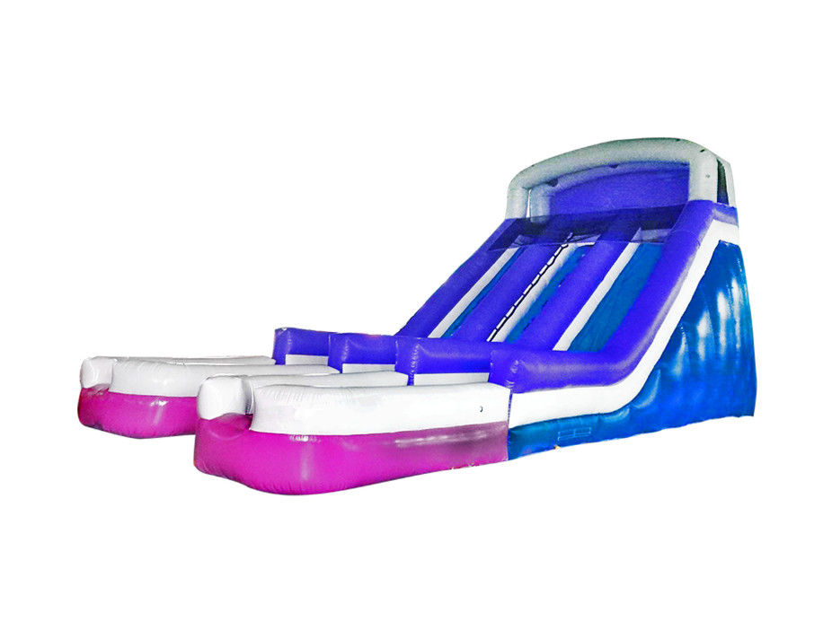 Deslizador inflable vibrante y colorido para niños