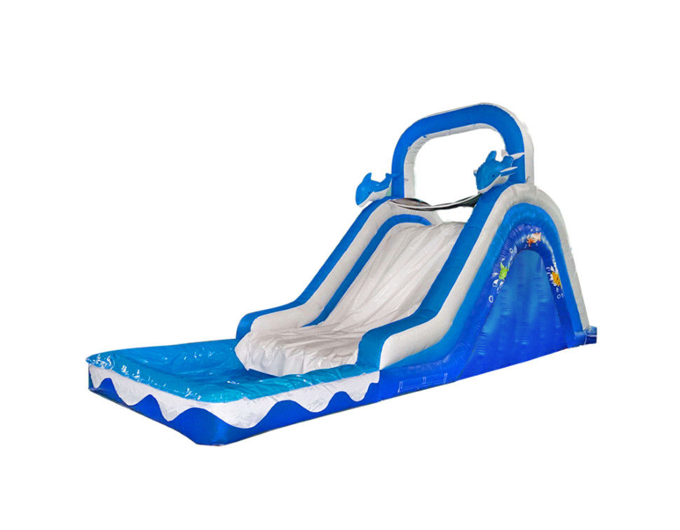 Deslizador inflable vibrante y colorido para niños